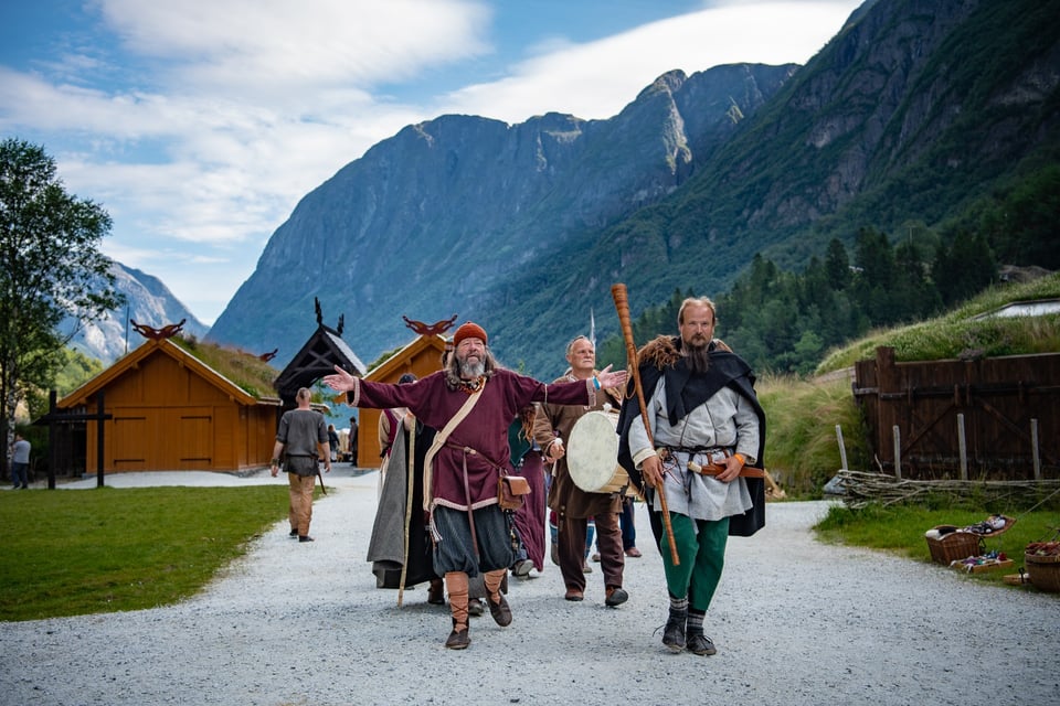 75000 Is 35 Percent Of What Number